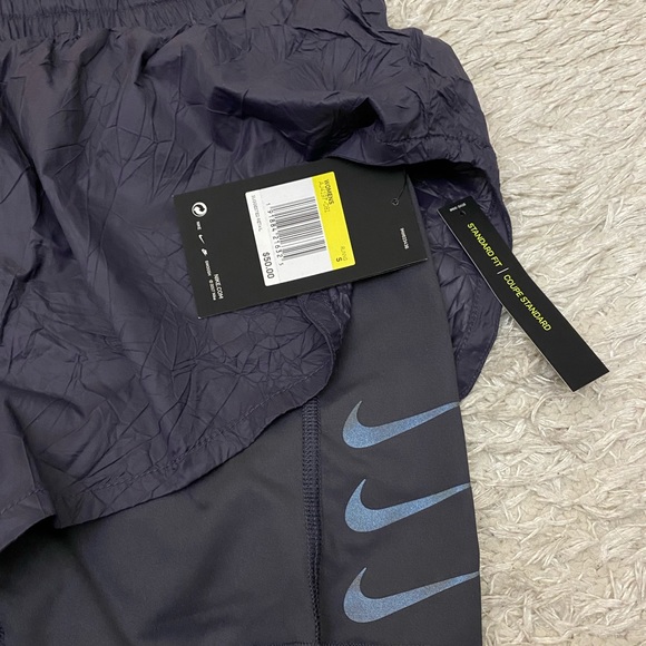 Nike Running shorts - Picture 2 of 2